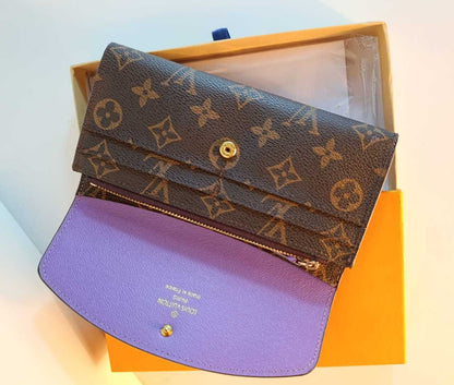 portefeuille LV couleur violet